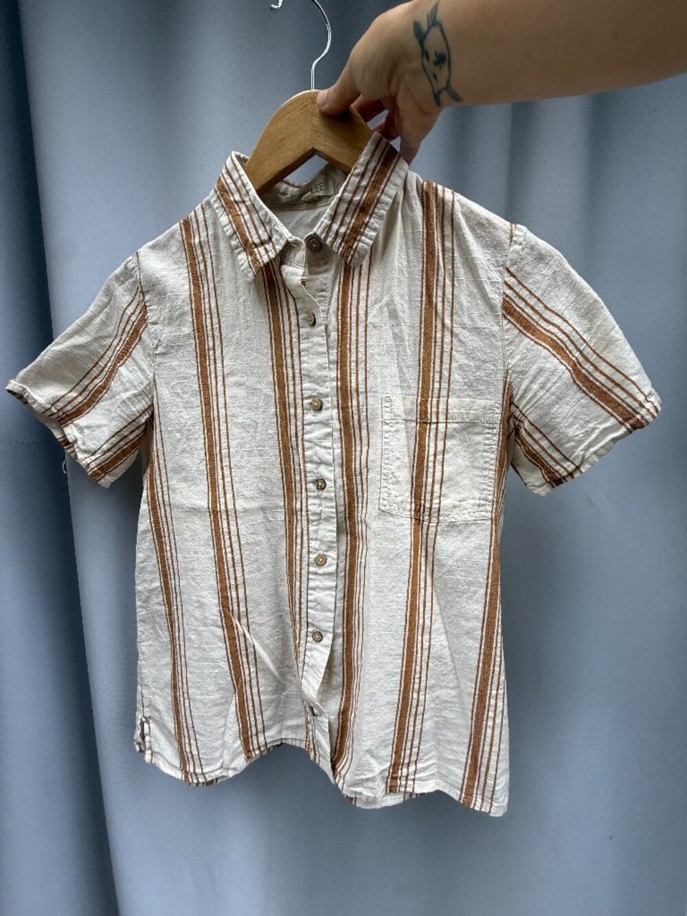 ROOLEE Cream Rust Striped Linen Look Button Up Shirt Size M